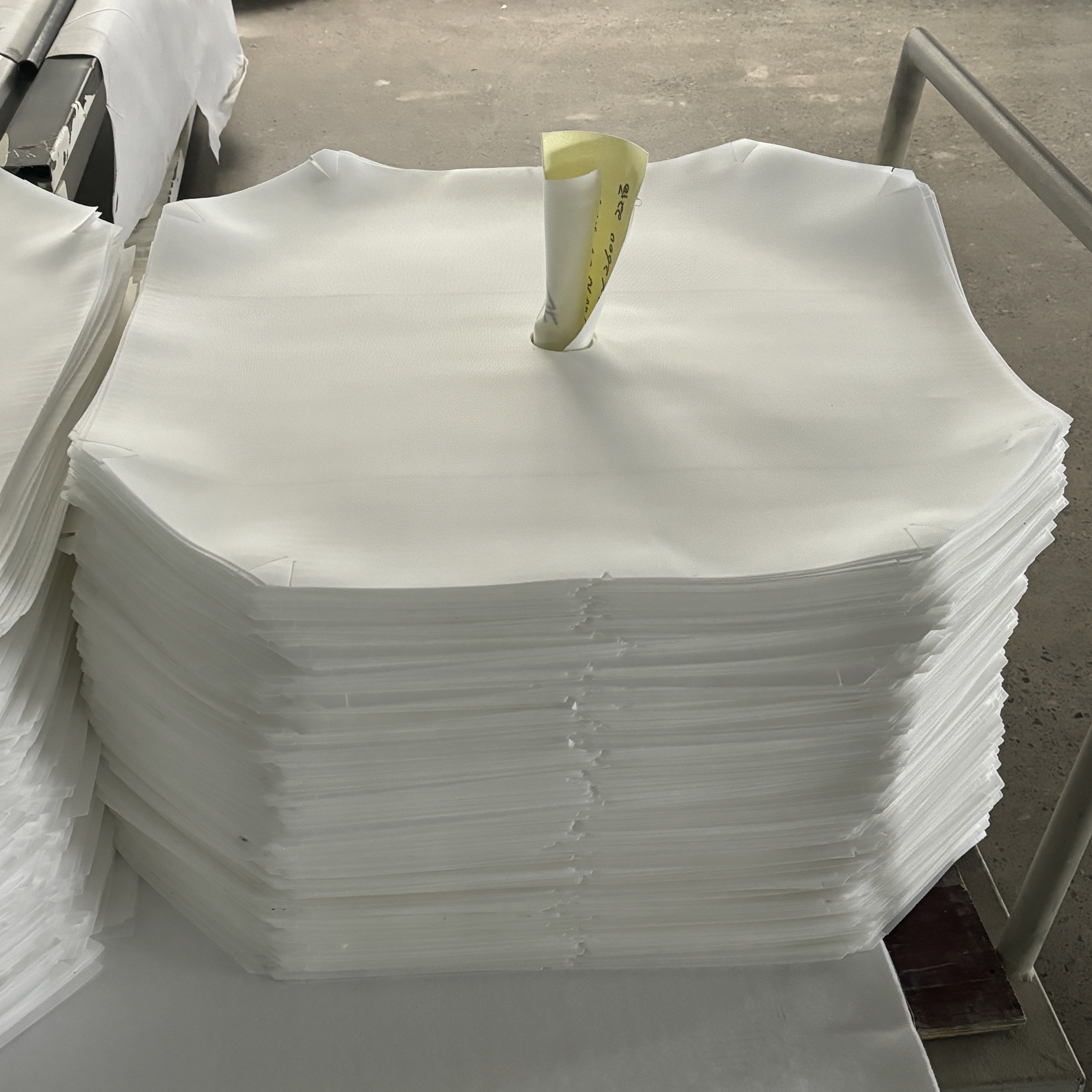 Prețurile pânzei cu filtru PP sunt în scădere – un moment bun pentru a vă planifica achiziția