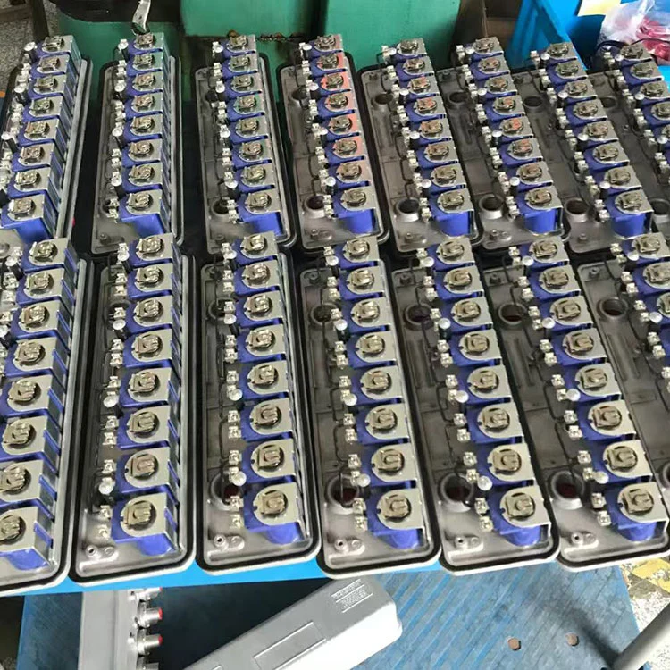 Cutie de supape RCA3-8V8000