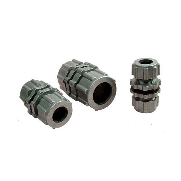 Prin conector de perete de perete